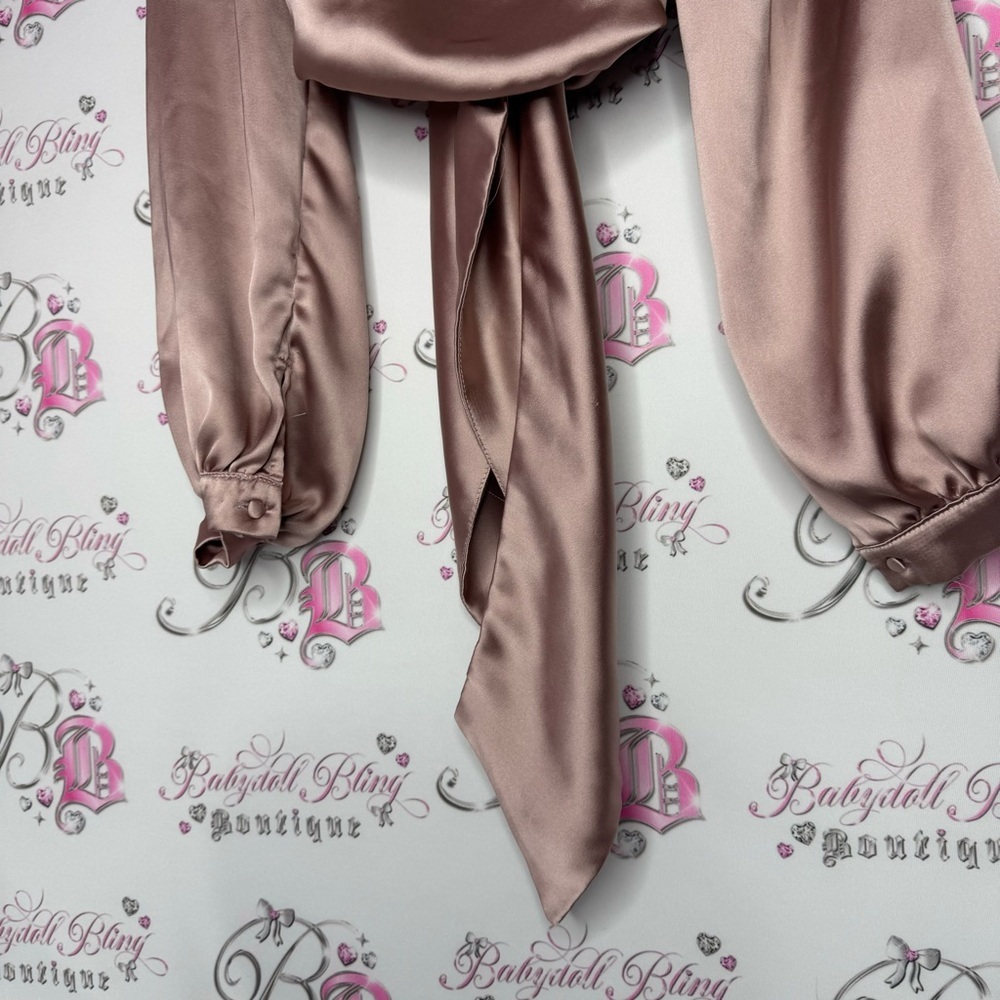 Dynamite crop top tie up ribbon 🎀 bow back shiny luxe silky rose gold puff cuff - Picture 8 of 10